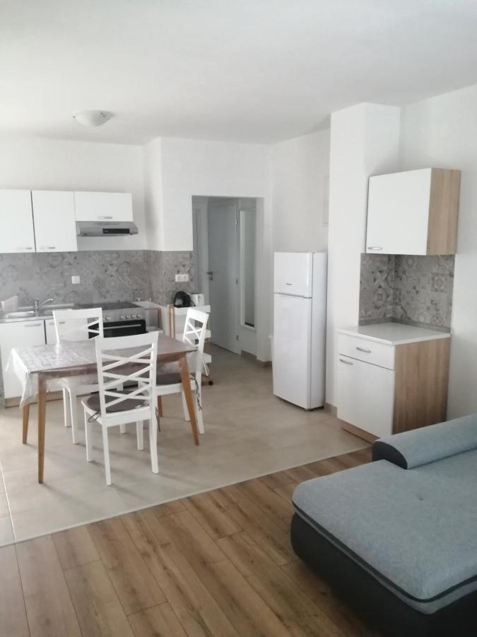 Apartment 拉布 外观 照片