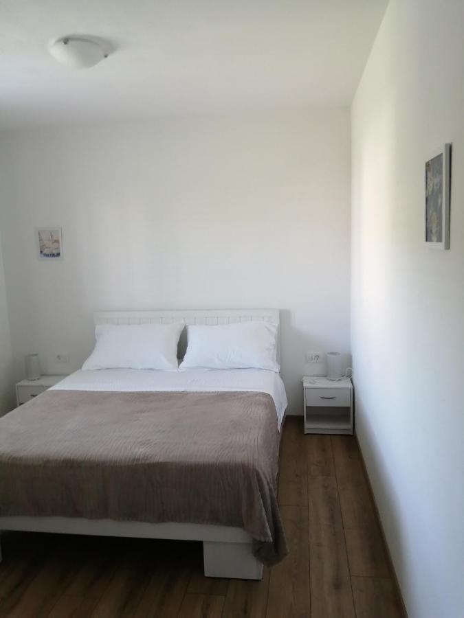 Apartment 拉布 外观 照片