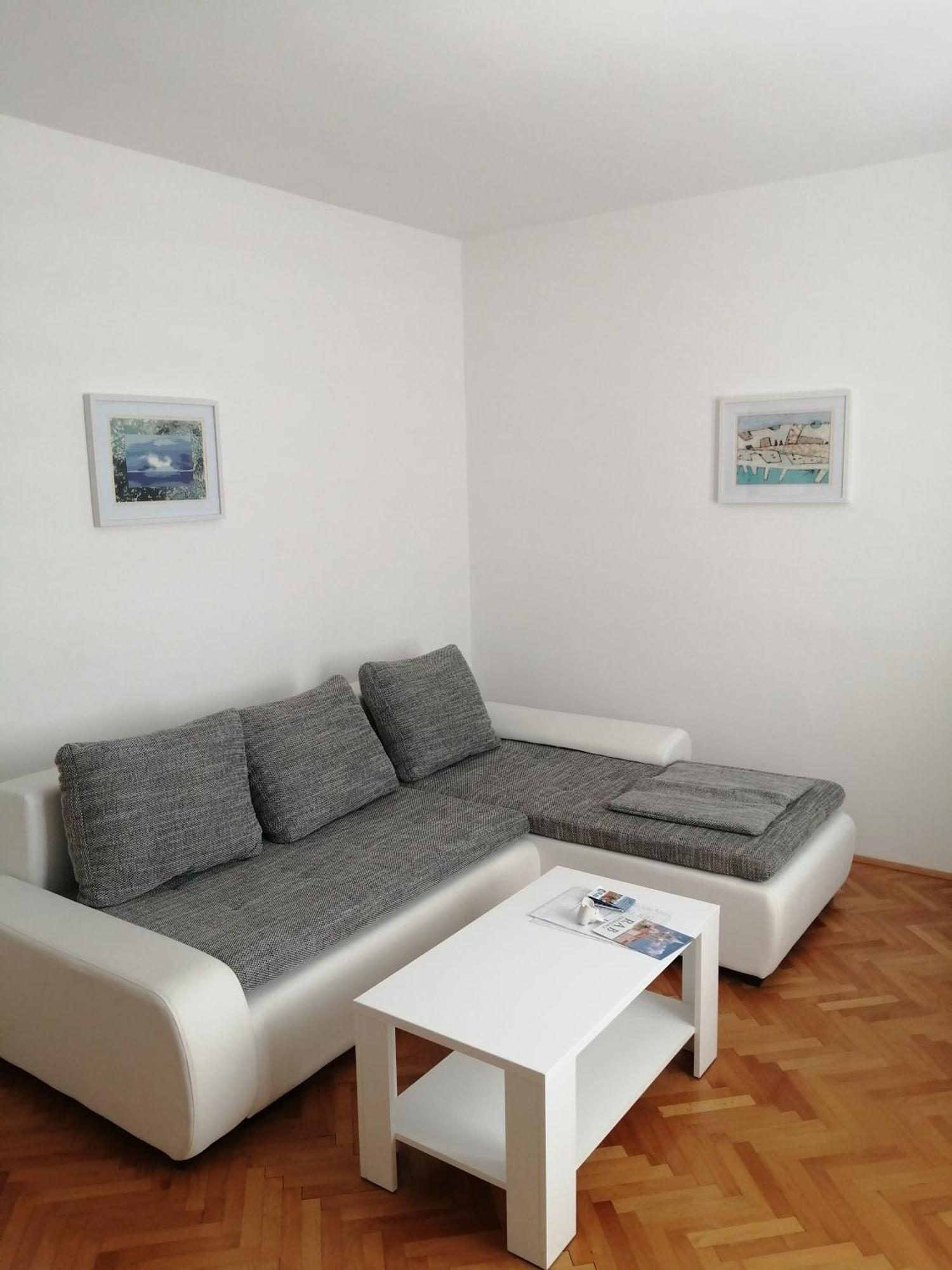 Apartment 拉布 外观 照片